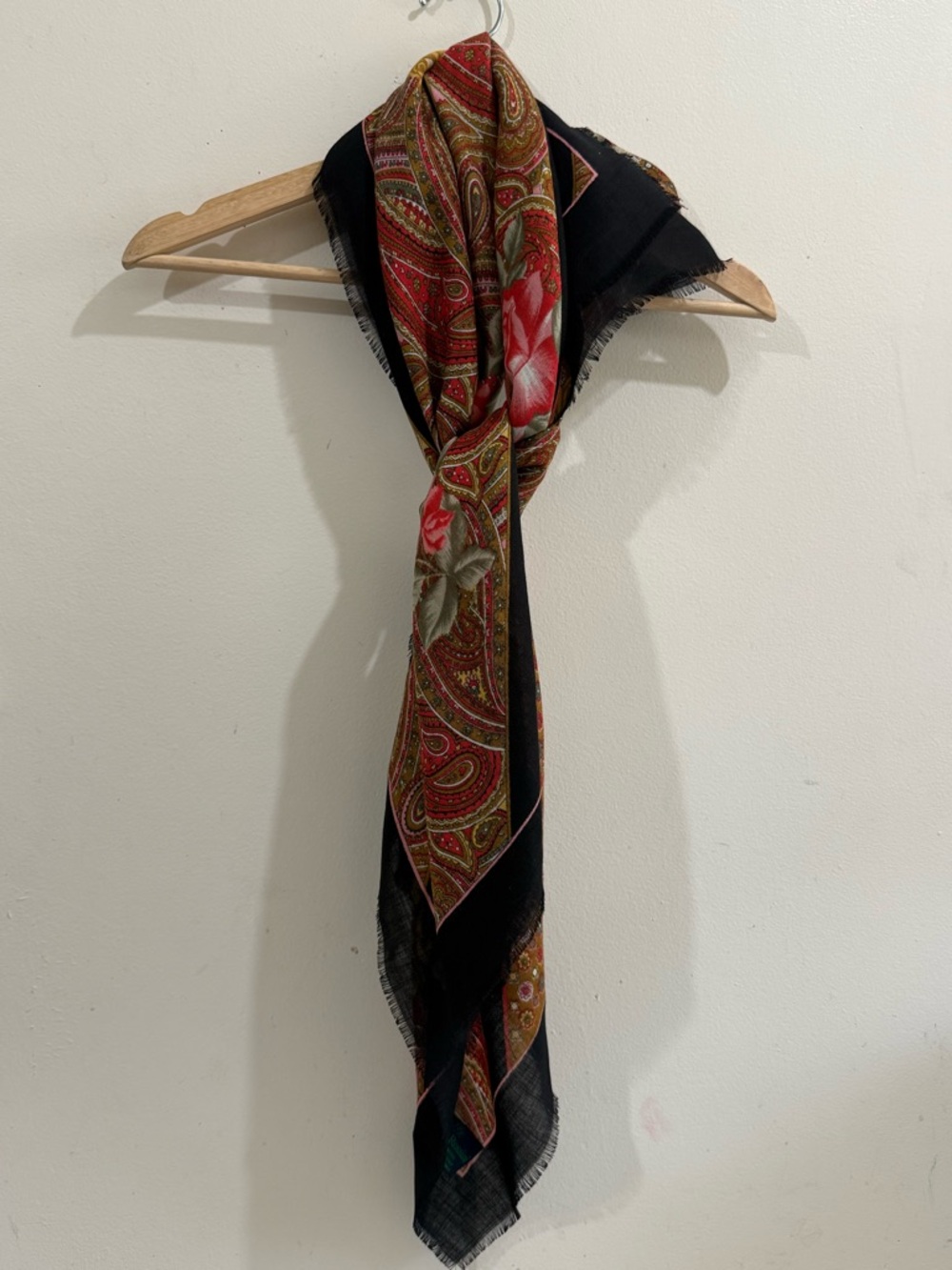 Paolo Rossini Black Paisley Floral Border Women's Scarf - Picture 4 of 4